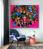 La mujer y su jardín tropical